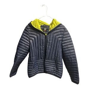 Halifax Traders Blue and Green Puffer Jacket with Quilted Design Size L